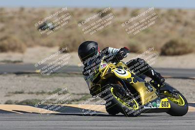 media/Oct-04-2025-CVMA (Sat) [[408bcdd6e4]]/Race 10-Amateur Supersport Middleweight/